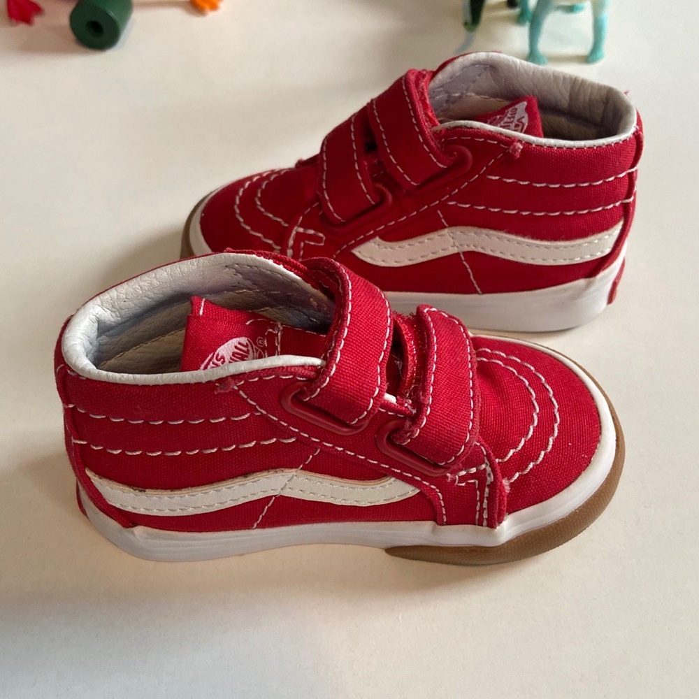 High top red toddler Vans size 4